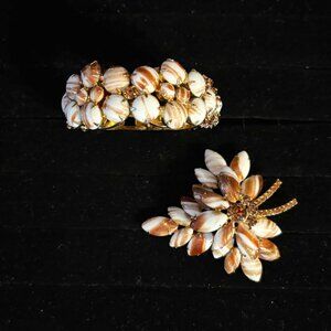 Vintage DeLizza and Elster Juliana Milk Glass Aventurine Clamper & Brooch 1960s